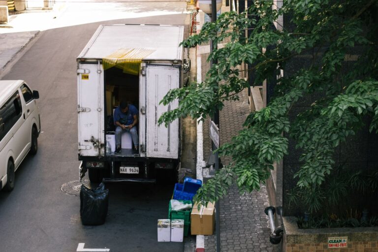 Umzug aufs Land: So klappt es ohne Stress und Kostenfallen